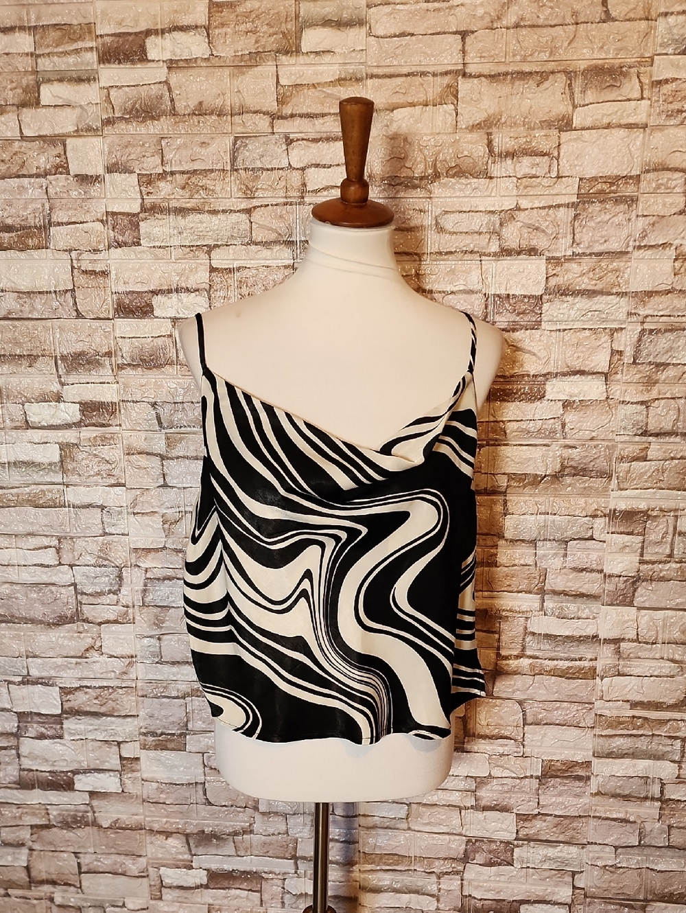 Forever 21  Spaghetti Strap Top